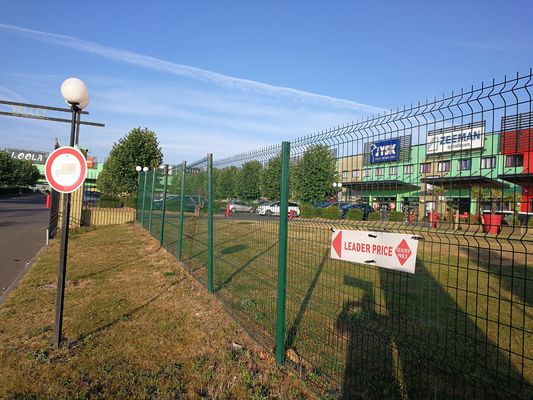 3d V uốn cong Khu vườn cong Phân tích lưới sợi hàn Lọc kim loại PVC