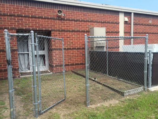 100ft 8ft 6ft Black Chain Link hàng rào kim cương kim cáp lưới PVC phủ