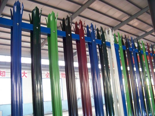 Trang trí PVC phủ nhựa thép galvanized Palisade hàng rào Garden Europe