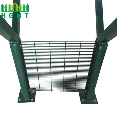 Tùy chỉnh màu sắc khác nhau Powdwr Ccoating Heavy Duty Sân bay 358 Security Fence Panel