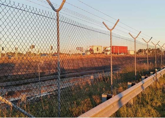 Dây kim loại dây chuyền dây chuyền 3.0mm di động hàng rào 60g / M2 Đan