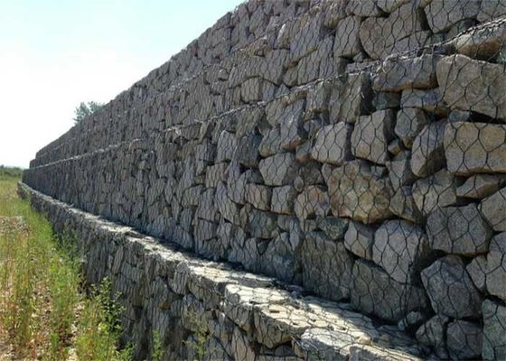 ISO9001 Vải galvanized H2m Gabion hàng rào tường In Farm Place