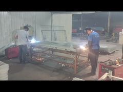 Hàng rào an ninh được hàn