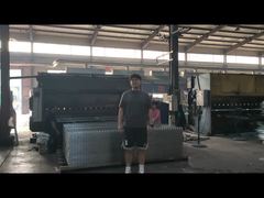 Hàng rào an ninh chống trèo om máy uốn